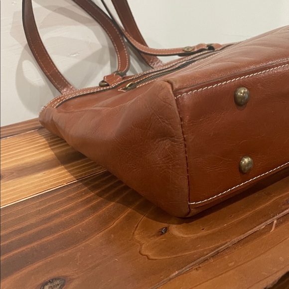 Patricia Nash Poppy Tote Brown - Picture 11 of 16